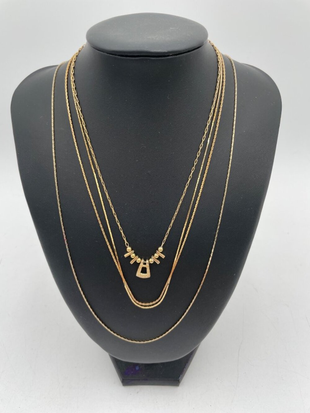 Layered Faux Gold Necklaces 4 Chains & Mini Pendant Design